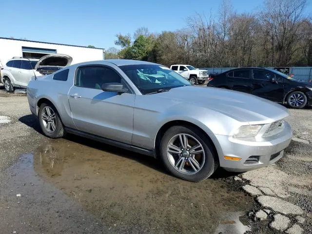 1ZVBP8AM0B5111610 2011 2011 Ford Mustang 4