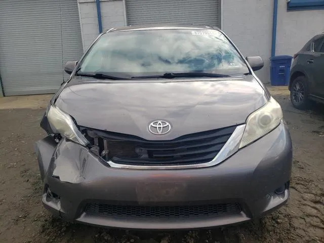 5TDKK3DC8DS328634 2013 2013 Toyota Sienna- LE 5