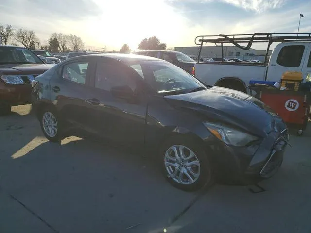 3MYDLBYV4HY189324 2017 2017 Toyota Yaris 4