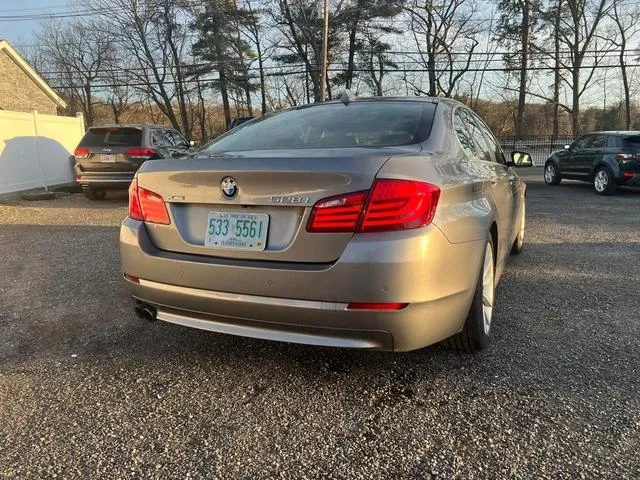 WBAXH5C52DD109597 2013 2013 BMW 5 Series- 528 XI 4