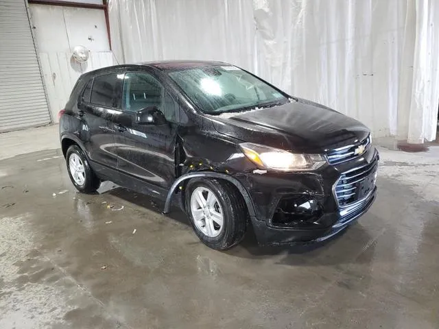 KL7CJKSB0MB323945 2021 2021 Chevrolet Trax- LS 4