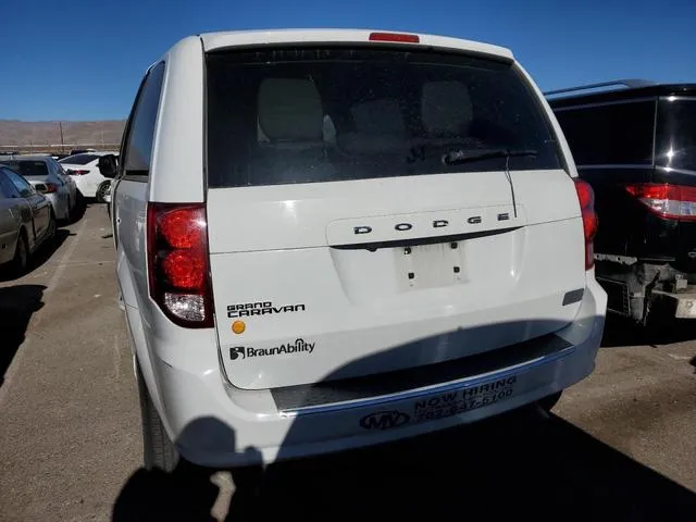 2C4RDGBG5JR148036 2018 2018 Dodge Grand Caravan- SE 6