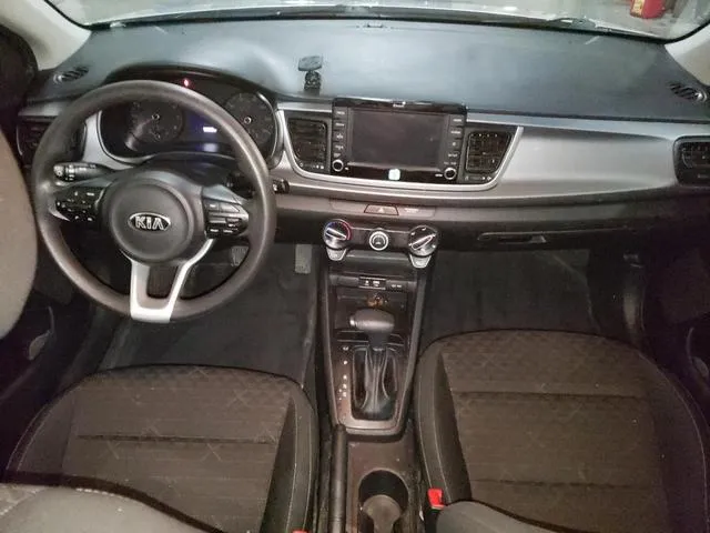 3KPA24AD8LE319214 2020 2020 KIA Rio- LX 8