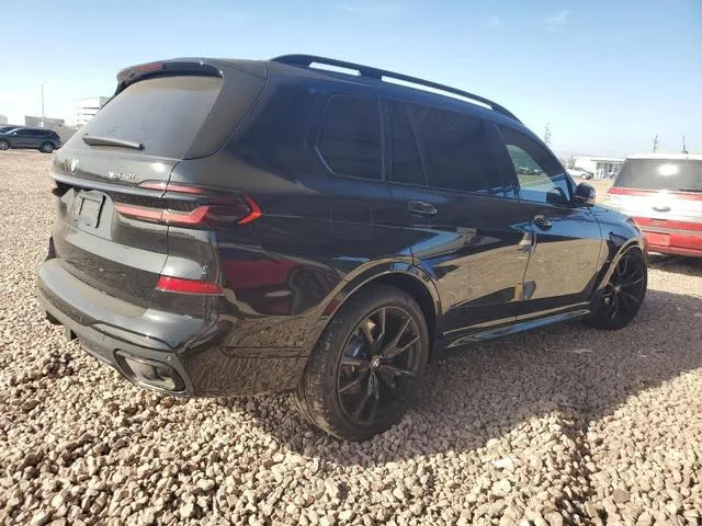 5UX23EM05S9Y00135 2025 2025 BMW X7- Xdrive40I 3