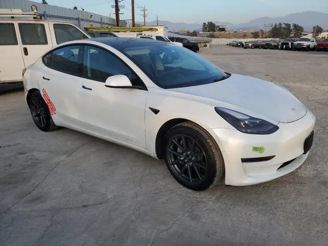 5YJ3E1EB5NF137796 2022 2022 Tesla MODEL 3 4