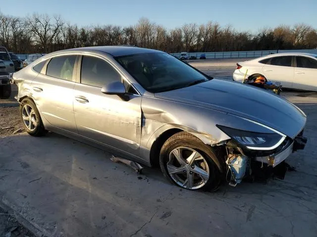 5NPEG4JA4NH144306 2022 2022 Hyundai Sonata- SE 4