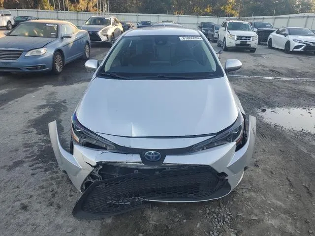 JTDEAMDE9MJ015368 2021 2021 Toyota Corolla- LE 5