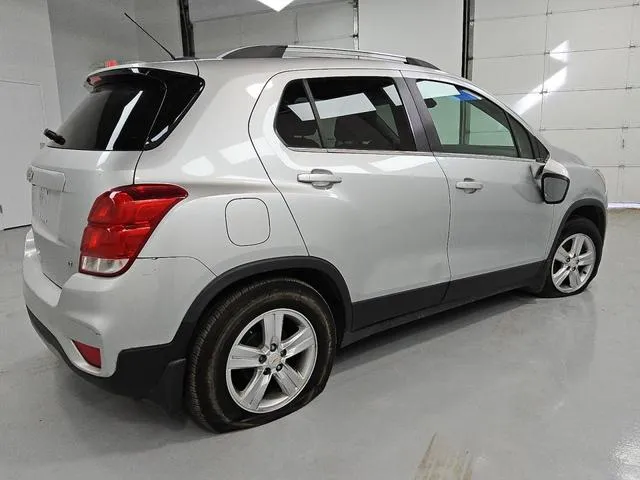 KL7CJLSBXLB322676 2020 2020 Chevrolet Trax- 1LT 3