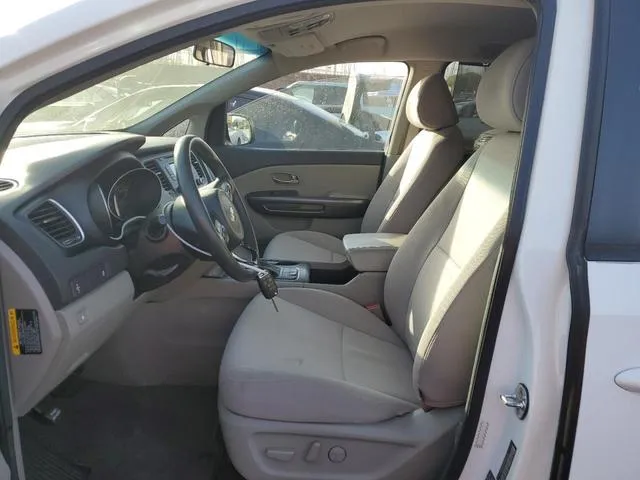 KNDMB5C12F6055133 2015 2015 KIA Sedona- LX 7