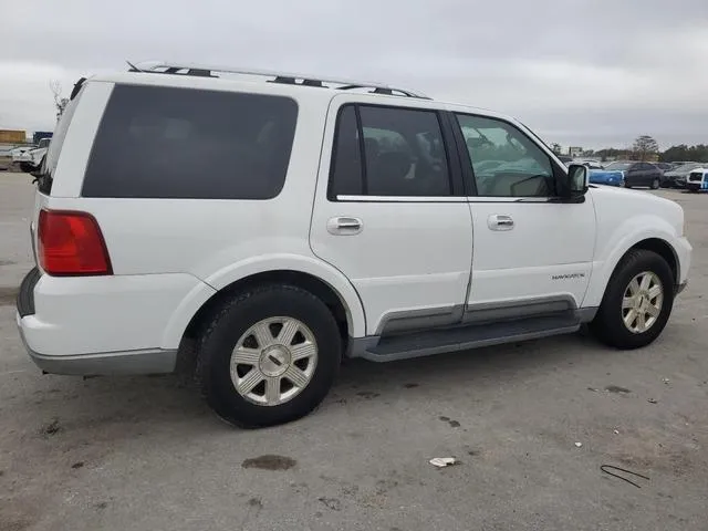 5LMFU27R63LJ27586 2003 2003 Lincoln Navigator 3