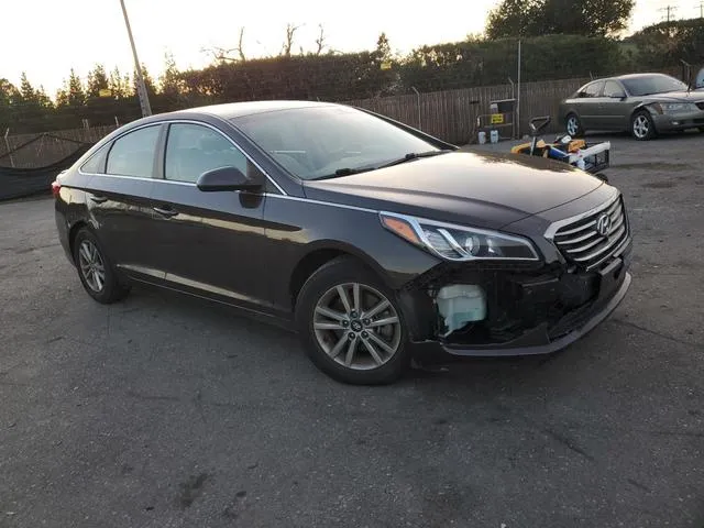 5NPE24AF7FH143310 2015 2015 Hyundai Sonata- SE 4