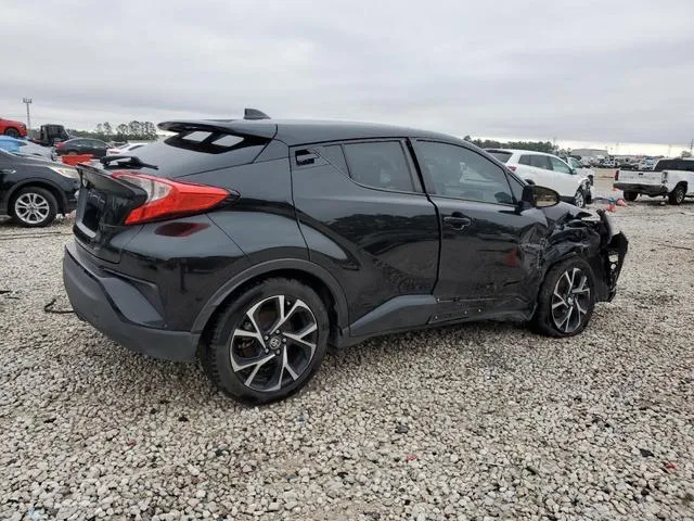 NMTKHMBX7LR114628 2020 2020 Toyota C-HR- Xle 3