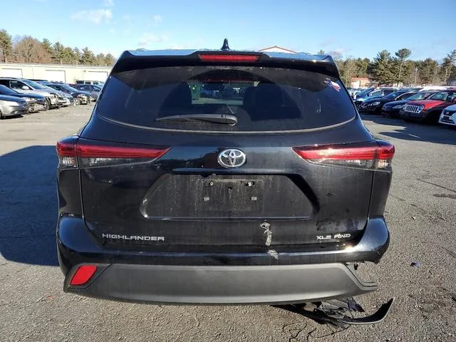 5TDGZRBH9NS223167 2022 2022 Toyota Highlander- Xle 6