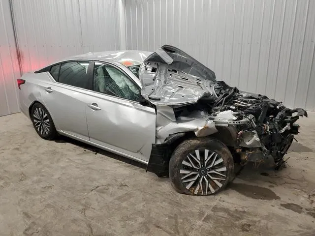 1N4BL4DV7RN401077 2024 2024 Nissan Altima- SV 4