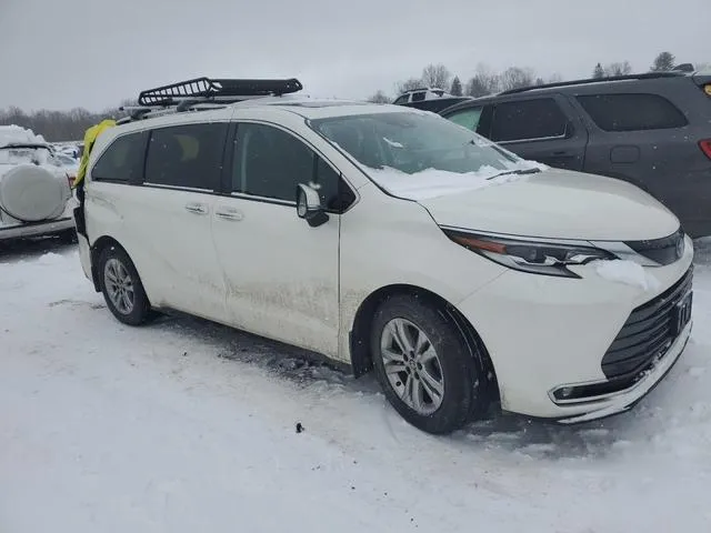 5TDESKFC4MS028996 2021 2021 Toyota Sienna- Limited 4