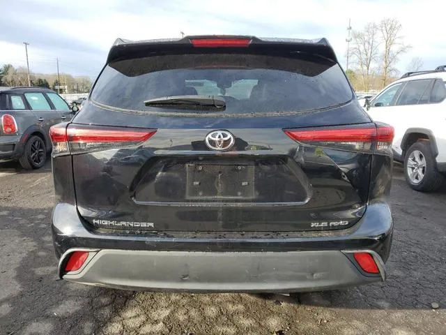 5TDGZRBH0MS549292 2021 2021 Toyota Highlander- Xle 6