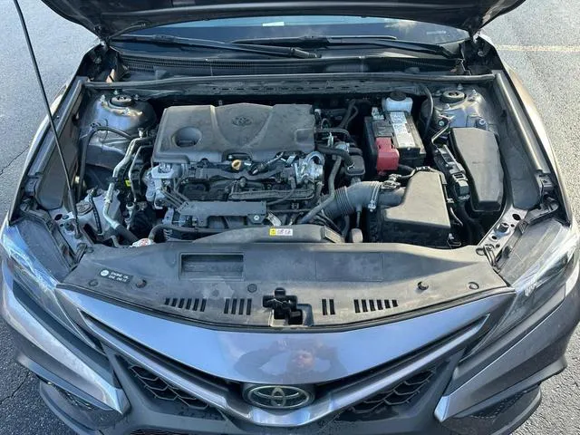 4T1G11AKXNU714585 2022 2022 Toyota Camry- SE 9