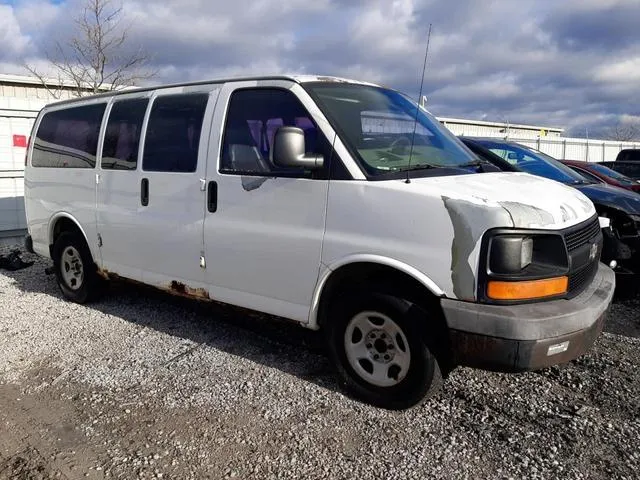 1GNFG15T061129302 2006 2006 Chevrolet Express 4