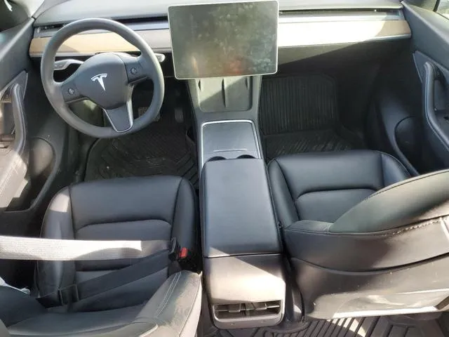 5YJYGAEE3MF253085 2021 2021 Tesla MODEL Y 8