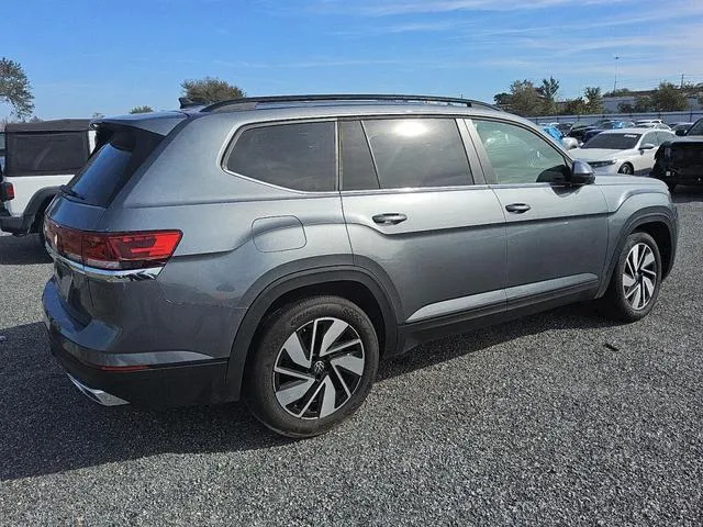 1V2WR2CA6RC535862 2024 2024 Volkswagen Atlas- SE 3