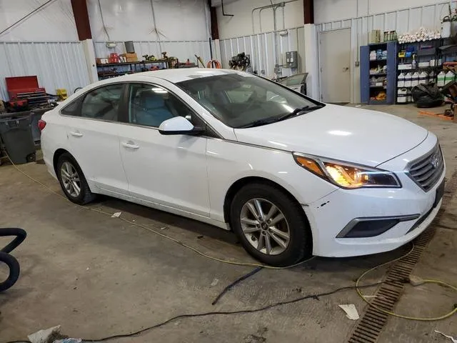 5NPE24AF0HH519316 2017 2017 Hyundai Sonata- SE 4