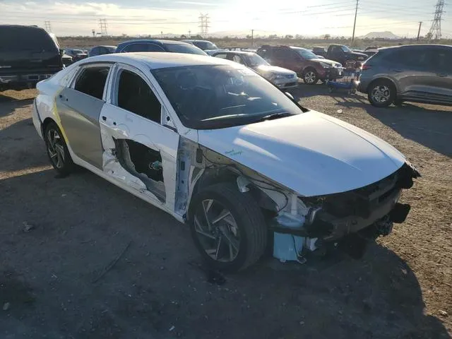 KMHLS4DGXRU662787 2024 2024 Hyundai Elantra- Sel 4