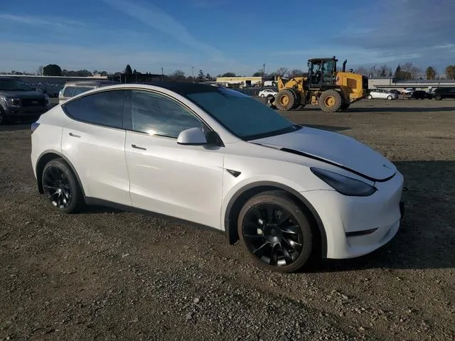 5YJYGDEE9MF102186 2021 2021 Tesla MODEL Y 4