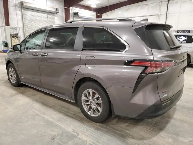 5TDBSKFC4MS015832 2021 2021 Toyota Sienna- LE 2