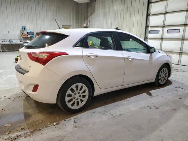 KMHD35LH1GU251602 2016 2016 Hyundai Elantra 3