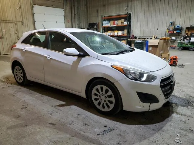 KMHD35LH1GU251602 2016 2016 Hyundai Elantra 4