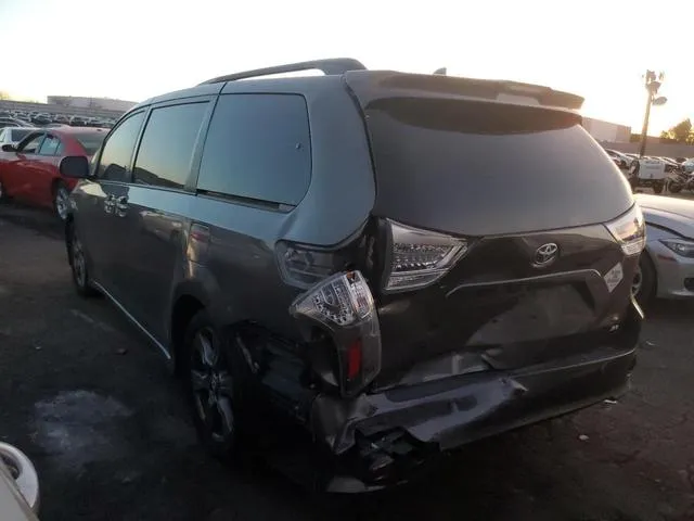 5TDXZ3DC0JS942543 2018 2018 Toyota Sienna- SE 2