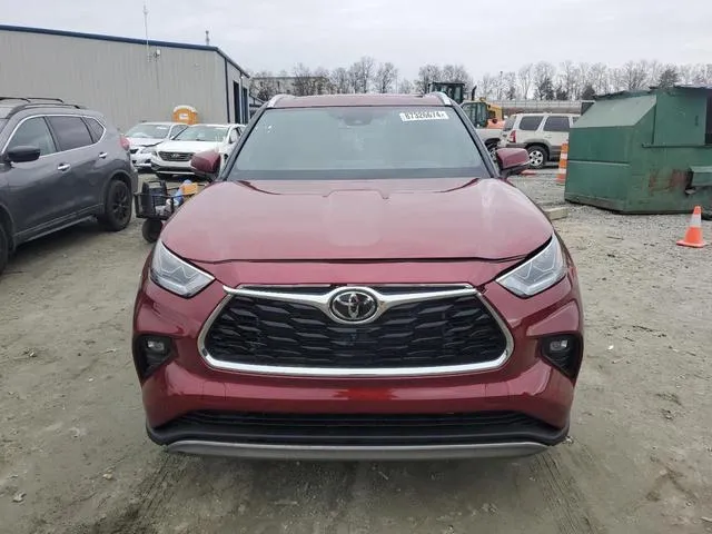 5TDKDRBH0RS560325 2024 2024 Toyota Highlander- LE 5