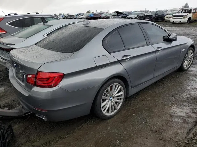 WBAFU9C59BC786227 2011 2011 BMW 5 Series- 550 XI 3