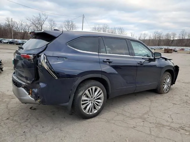 5TDKDRBH5PS034656 2023 2023 Toyota Highlander- L 3