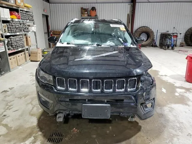 3C4NJDBB8JT231354 2018 2018 Jeep Compass- Latitude 5