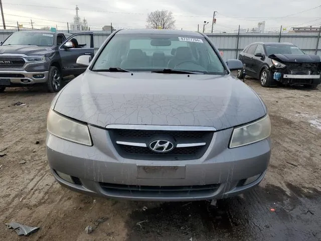 5NPEU46F98H312815 2008 2008 Hyundai Sonata- SE 5