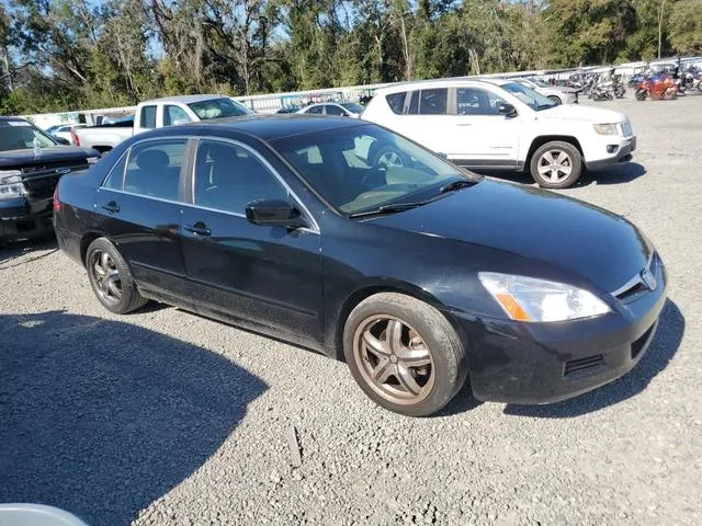 1HGCM664X7A021832 2007 2007 Honda Accord- SE 4