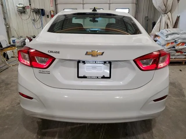 1G1BC5SMXJ7205663 2018 2018 Chevrolet Cruze- LS 6