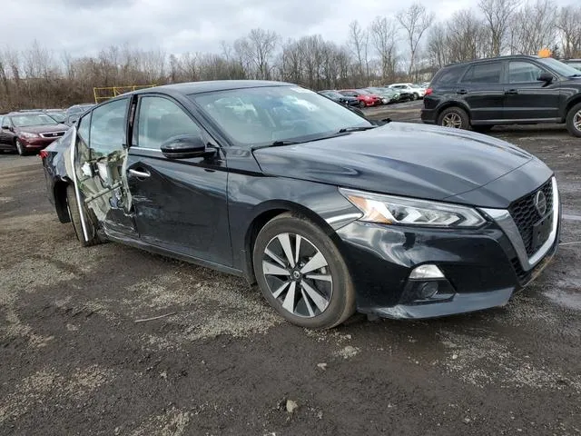 1N4BL4EW3NN303858 2022 2022 Nissan Altima- SL 4