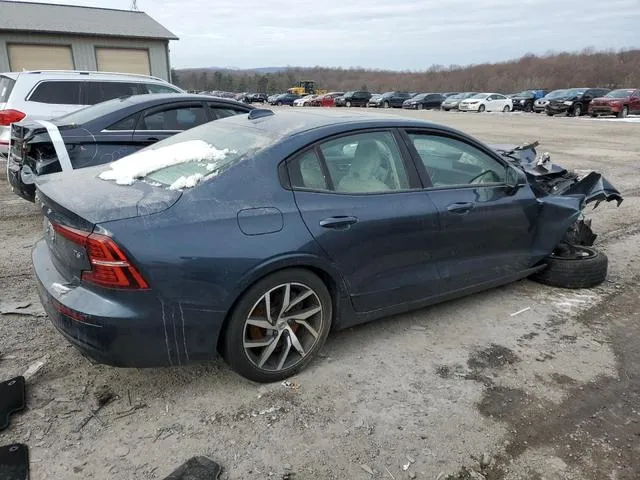 7JRA22TK1LG060714 2020 2020 Volvo S60- T6 Momentum 3