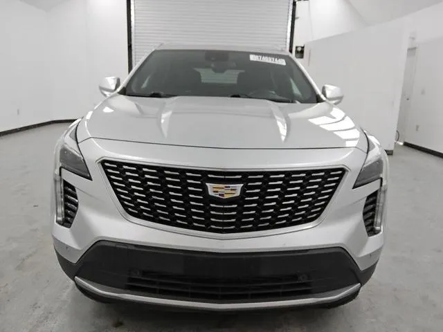 1GYFZDR49LF056138 2020 2020 Cadillac XT4- Premium Luxury 5