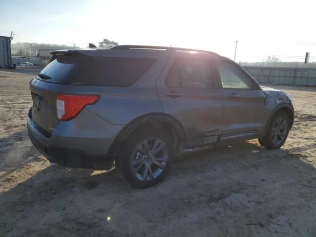 1FMSK8DH9RGA61042 2024 2024 Ford Explorer- Xlt 3