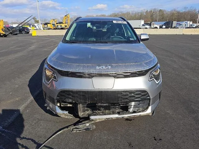 KNDCR3L15R5123141 2024 2024 KIA Niro- Wind 5