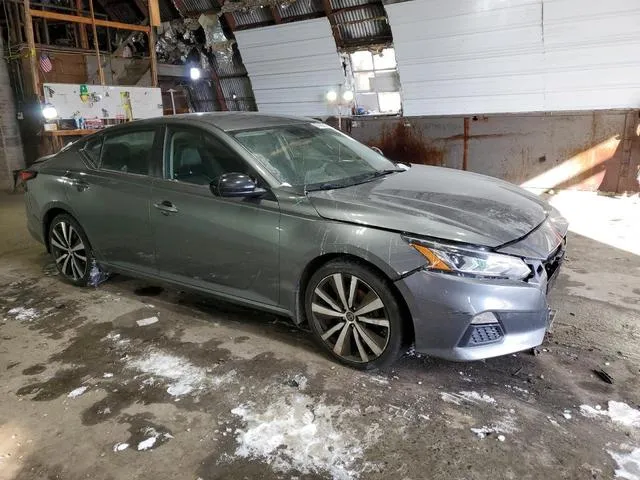 1N4BL4CV3LC138607 2020 2020 Nissan Altima- SR 4