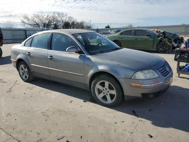 WVWTH63B14P158303 2004 2004 Volkswagen Passat- Glx 4Motion 4