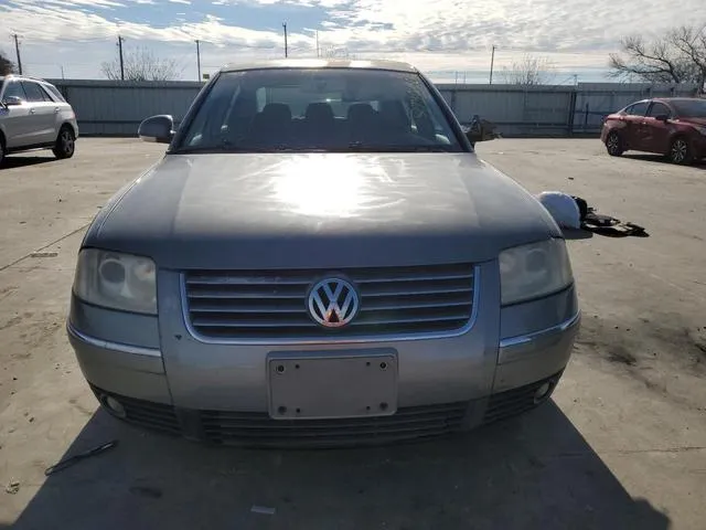 WVWTH63B14P158303 2004 2004 Volkswagen Passat- Glx 4Motion 5