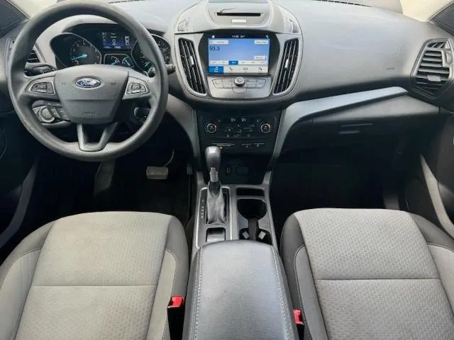 1FMCU9GD7HUD01945 2017 2017 Ford Escape- SE 8