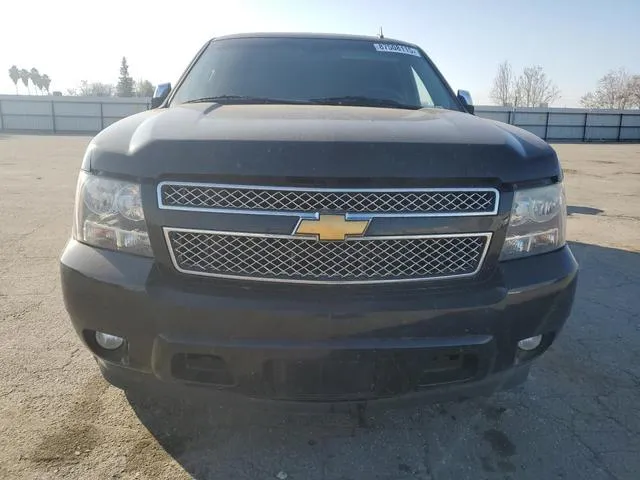 1GNSCKE08CR141281 2012 2012 Chevrolet Suburban- C1500 Ltz 5