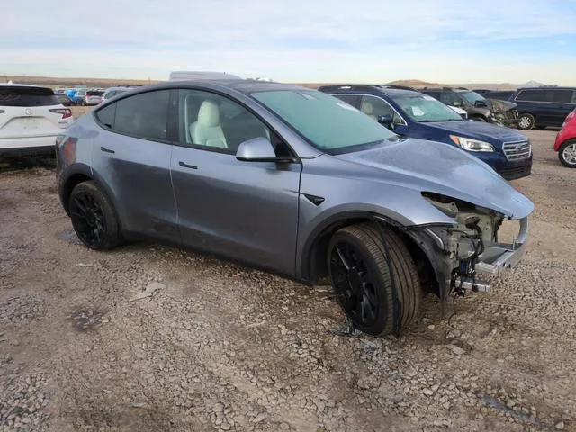 7SAYGDEE9RA292627 2024 2024 Tesla MODEL Y 4