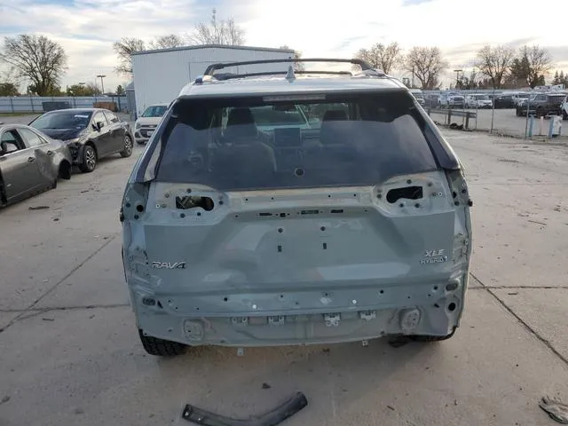 2T3RWRFV5LW062328 2020 2020 Toyota RAV4- Xle 6